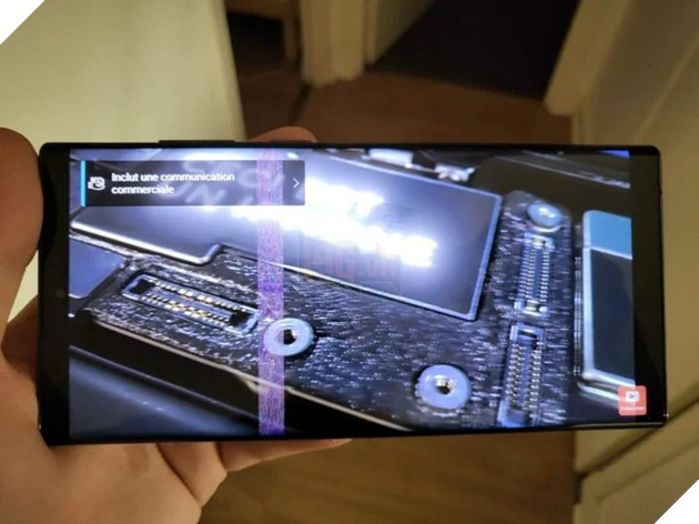 Người dùng Galaxy S22 Ultra tá hoả khi gặp lỗi lạ trên màn hình  3