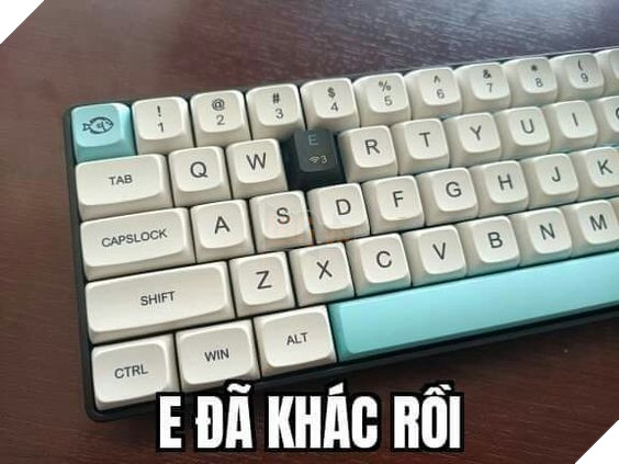 Bật cười với meme phím cách đang lan truyền rộng trên mạng xã hội  11