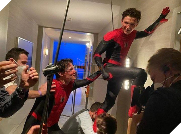 Loạt ảnh hậu trường chưa từng được tiết lộ của Spider-Man: No Way Home 5