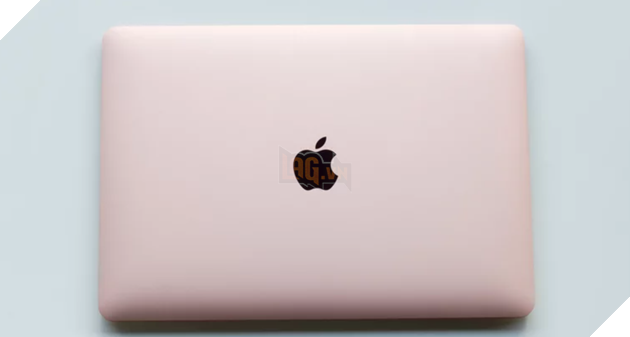 Apple đang trong quá trình phát triển một iPad lai Macbook có màn hình gập 20 inch 3