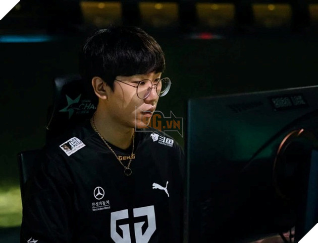 LMHT: Vừa tuyên bố sẽ shutdown T1, nam Xạ thủ Ruler đã phải tạm nghỉ thi đấu vì dịch bệnh 2