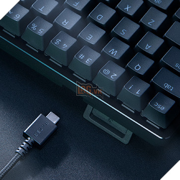 Razer ra mắt bàn phím mini mới: Razer Huntsman Mini Analog 3