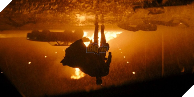 Đạo diễn The Batman giải thích về góc máy ngược trong đoạn rượt đuổi bằng Batmobile 2