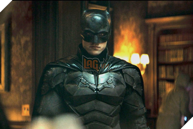 Nỗi khổ của Robert Pattinson khi phải mặc Batsuit trong The Batman
