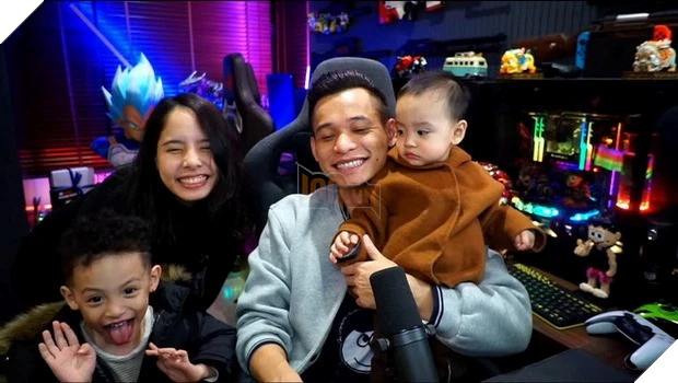 Xuất hiện bài hát về chuyện tình yêu của vợ chồng Độ Mixi, game thủ ngợi khen hết lời