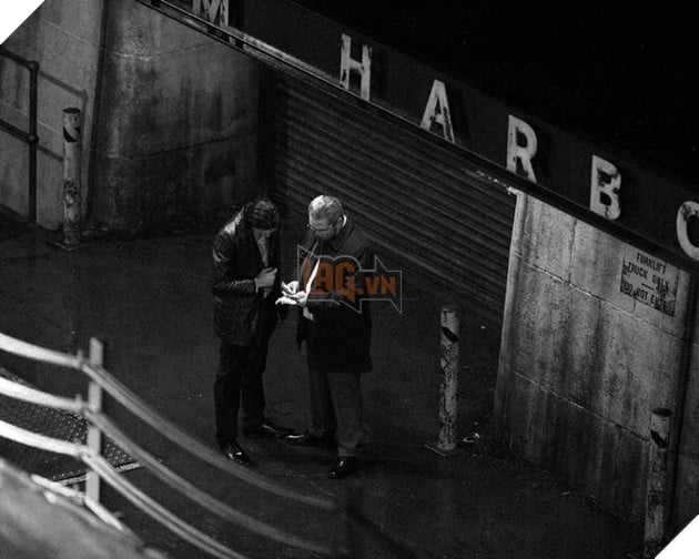 Tổng hợp toàn bộ những bức ảnh vạch ra kế hoạch của Riddler trong The Batman 23