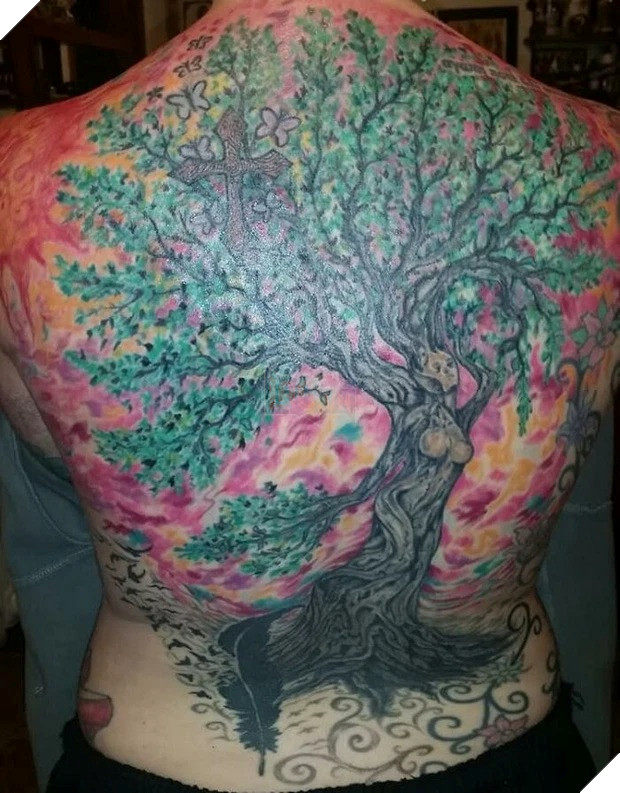 Điểm mặt những hình xăm khiến bạn băn khoăn không biết những người này nghĩ gì trong đầu 11