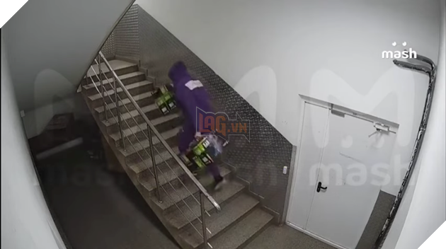 Ba nhân viên kho hàng của Nga bị bắt khi tuồng 20 GPU NVIDIA GeForce RTX 3070 Ti ra ngoài 2