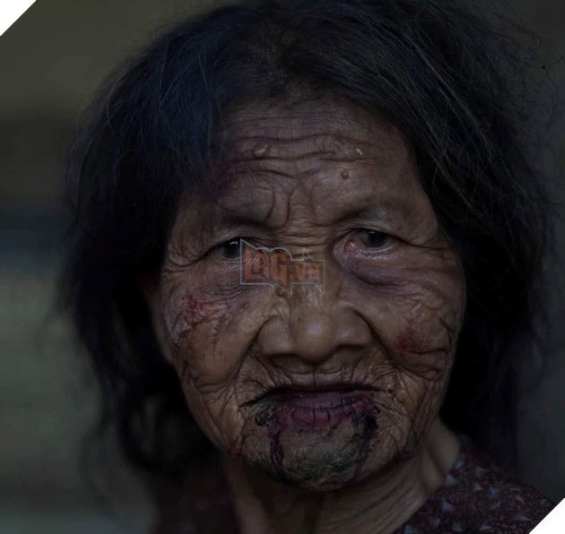  Góc hài hước Cụ bà đang đi hóng chuyện bỗng dưng...được mời đi đóng phim kinh dị 2