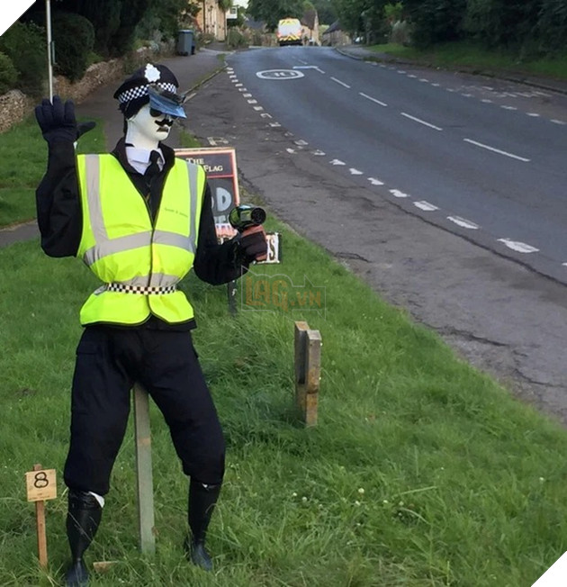 Bất ngờ với sự sáng tạo của con người trong việc giải quyết vấn đề, chỉ là có phần hơi quái dị mà thôi 5