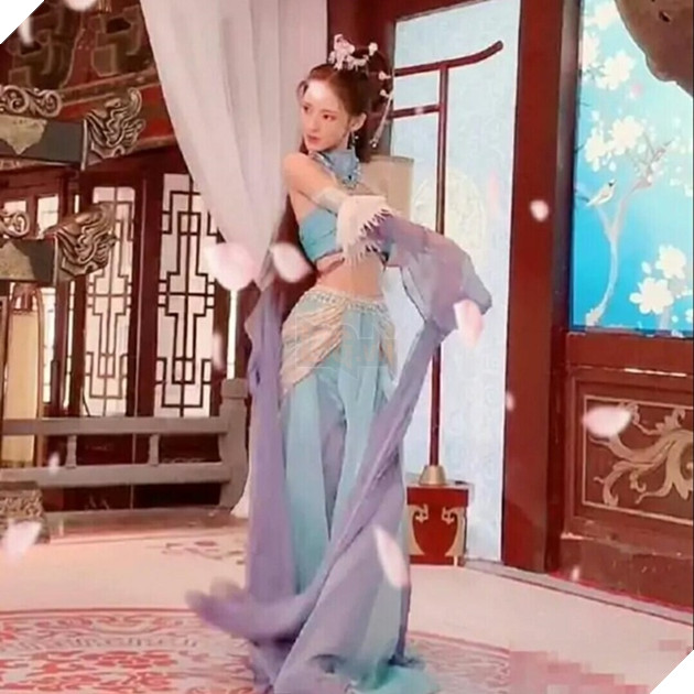 Loạt phim cổ trang Hoa ngữ bị tẩy chay vì câu view rẻ tiền bằng cảnh hở hang Phần 1  5