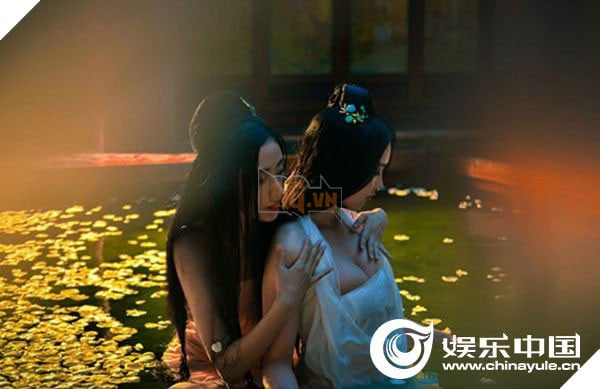 Loạt phim cổ trang Hoa ngữ bị tẩy chay vì câu view rẻ tiền bằng cảnh hở hang Phần 2  9