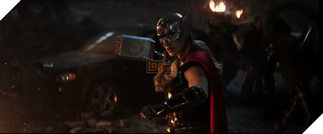 Thor: Love & Thunder bất ngờ tung trailer đầu tiên, hé lộ Jane Foster và cây búa Meow 4