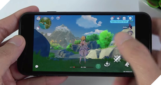 iPhone SE 2020 chơi Genshin Impact