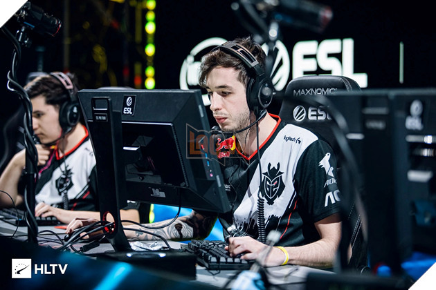 KennyS vẫn chưa được thi đấu chuyên nghiệp Valorant