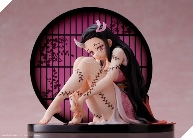 Cộng đồng phẫn nộ với figure Nezuko dạng quỷ được thiết kế gợi cảm quá đà