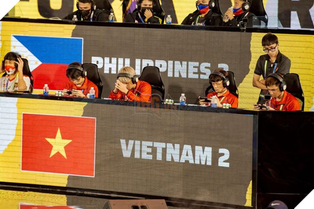 Chung kết Free Fire SEA Games 31: Có chút tiếc nuối nhưng vẫn đầy tự hào với hai đội tuyển Việt Nam 2