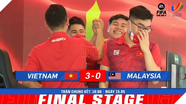 Cầu thủ Quốc gia đến cổ vũ đội tuyển FIFA Online 4 Việt Nam, thiếu chút may mắn để chạm đến Huy Chương Vàng 4