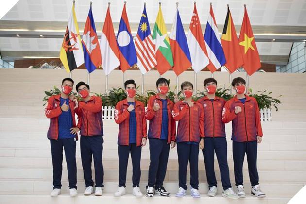 Hình ảnh SEA Games 31 ngày 18/5: Chủ nhà gặp khó với sân chơi mới 2