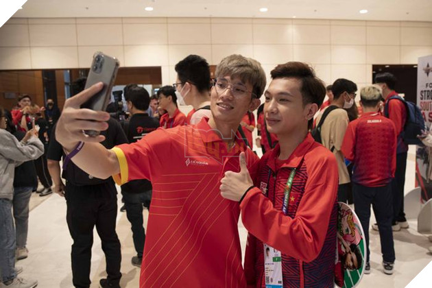 SEA Games 31 ngày 20 tháng 5: Liên Minh - Liên Quân Việt Nam cùng xuất chiến 19