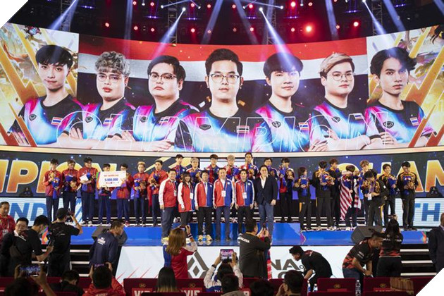 Nhìn lại ngày thi đấu Esports cuối cùng tại SEA Games 31: Thêm Huy chương cho chủ nhà 21