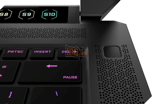 Corsair Voyager a1600: Laptop gaming đầu tiên trang bị bàn phím cơ, màn hình phụ LCD,.. 3