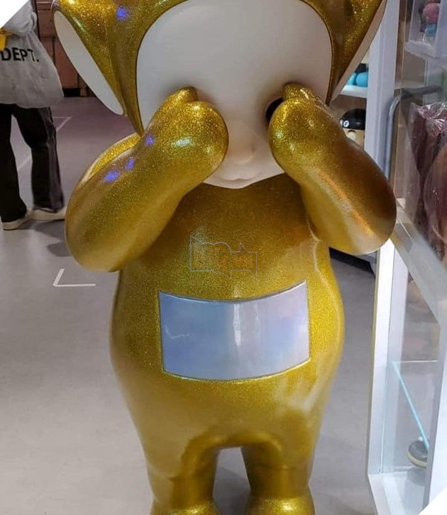 trẻ con không biết gì và làm bể tượng giá 150 triệu đồng