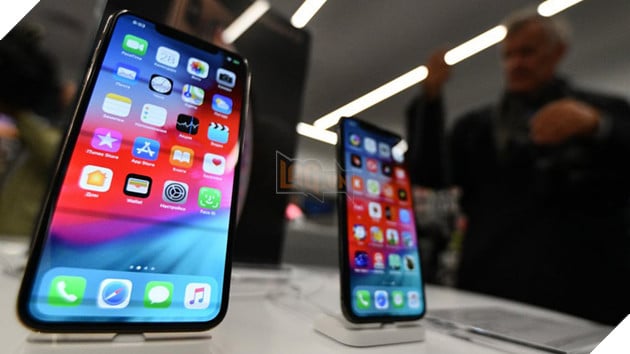 Samsung và Apple ngưng bán, thị trường điện thoại Trung Quốc tăng mạnh tại Nga