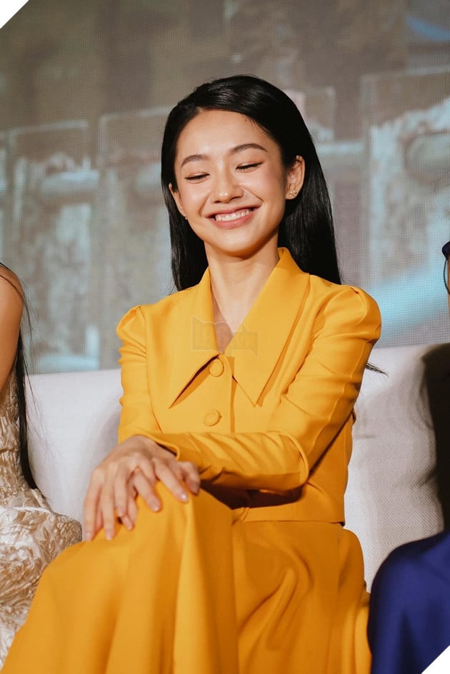 hoàng hà dao ánh, dao ánh, dao ánh trịnh công sơn