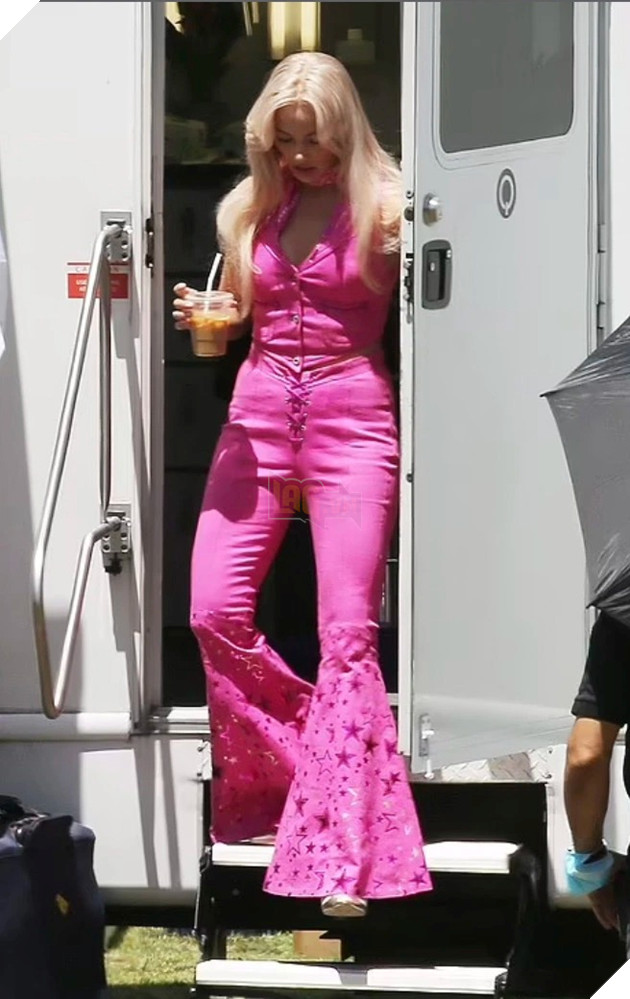 margot robbie barbie