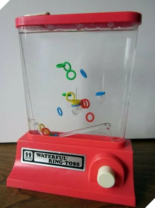 những món đồ chơi từng là tuổi thơ 