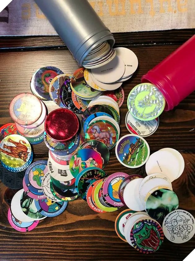 những món đồ chơi từng là tuổi thơ 