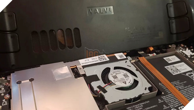 Vale cảnh báo việc thay thế linh kiện bên trong Steam Deck sẽ làm giảm tuổi thọ của thiết bị  
