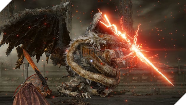 Phải đóng cửa rạp vài ngày, game thủ tận dụng để trải nghiệm Elden Ring màn hình khủng 3