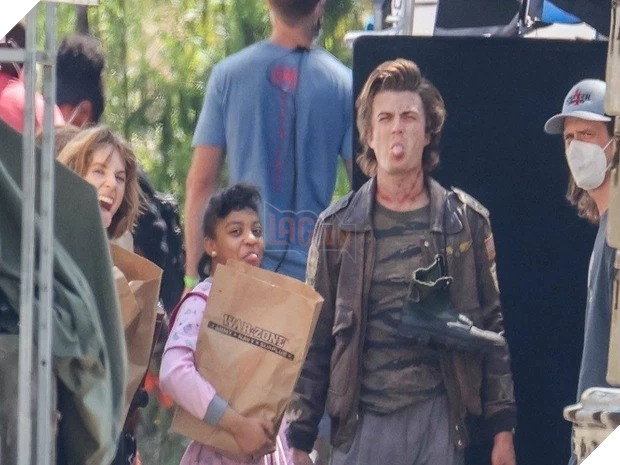 Những câu chuyện hậu trường hài hước của Stranger Things 4 7