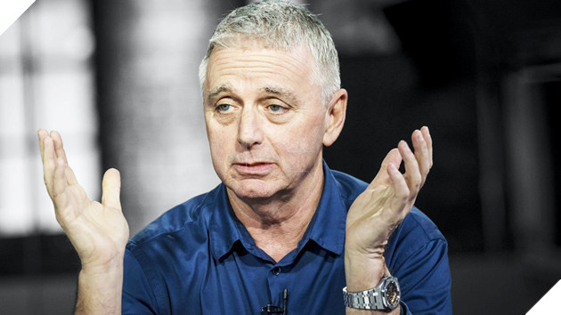 Cựu CEO của EA nói những nhà phát triển không mang microtransactions vào game là mấy thần đằng 