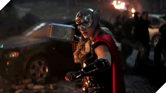Thor hùng mạnh, Thor tình yêu và sấm sét