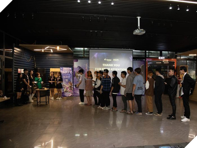 Game thủ khắp mọi miền đất nước cùng hội tụ, đếm ngược thời khắc Loạn Chiến Mobile chính thức ra mắt