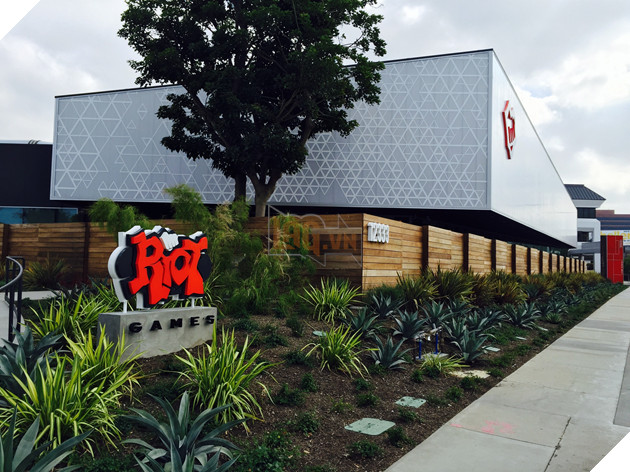 Riot Games chính thức chịu phạt 1