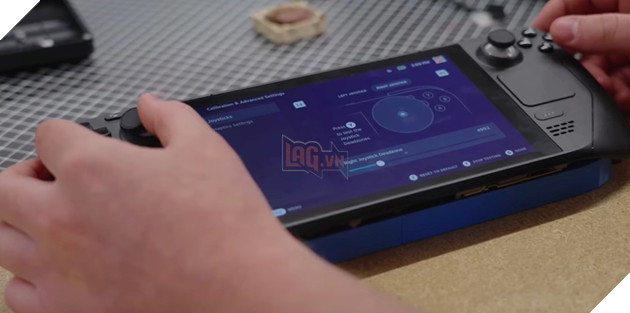 Modder "độ" Steam Deck với nhiều nâng cấp khủng, từ SSD, tản nhiệt, đến Thumbsticks
