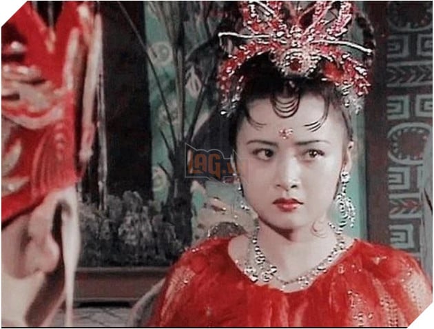 Chị cả yêu nhện tinh của Tây Du Ký: Dù đã ngoài 60 những vẫn đẹp rạng ngời