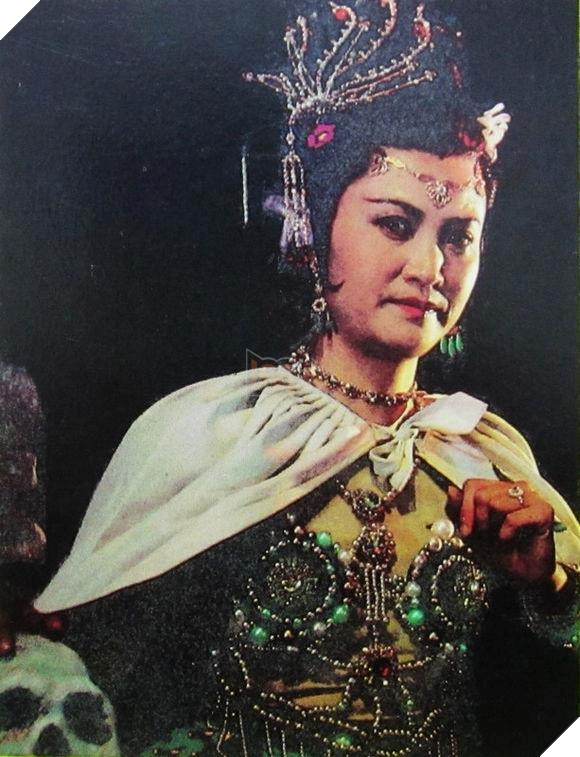 Nữ diễn viên Bạch Cốt Tinh và nỗi buồn của bà đằng sau siêu phẩm Tây Du Ký 3