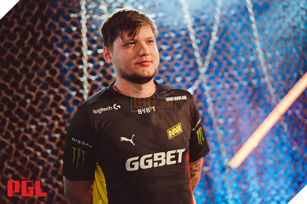 S1mple phàn nàn vì CS:GO quá nhiều lỗi 1