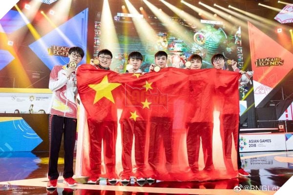 Huyền thoại Letme lên tiếng chỉ trích Faker lmht