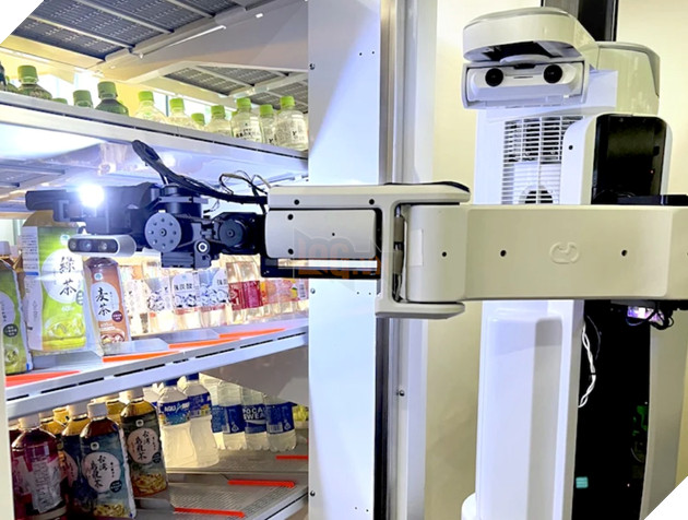 Cửa hàng tiện lợi Nhật Bản tận dụng robot hỗ trợ AI nhằm cắt giảm nhân công