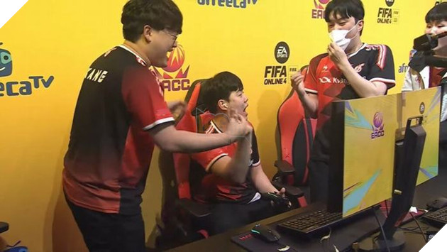 Kwangdong Freecs đánh bại CrazyWin và lên ngôi vô địch EACC Summer 2022 4