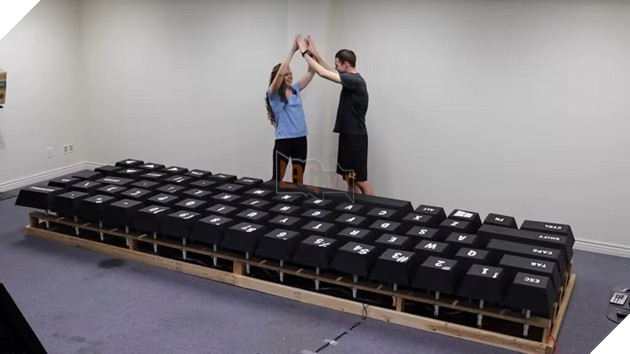 Xuất hiện chiếc bàn phím "siêu to khổng lồ" có thể khiến tốc độ đánh chữ của người dùng giảm 97%