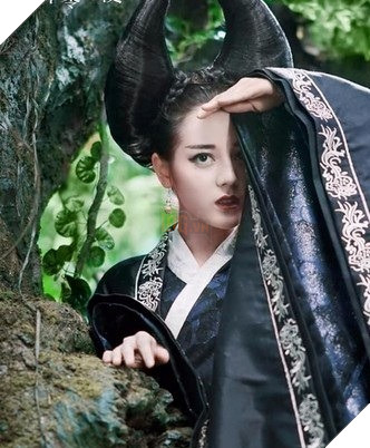 tạo hình cổ trang hài hước