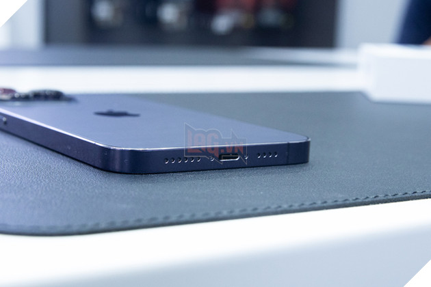 Trên tay nhanh iPhone 14 Pro Max đầu tiên ở Việt Nam: Màu tím mộng mơ, Dynamic Island siêu xịn sò 5