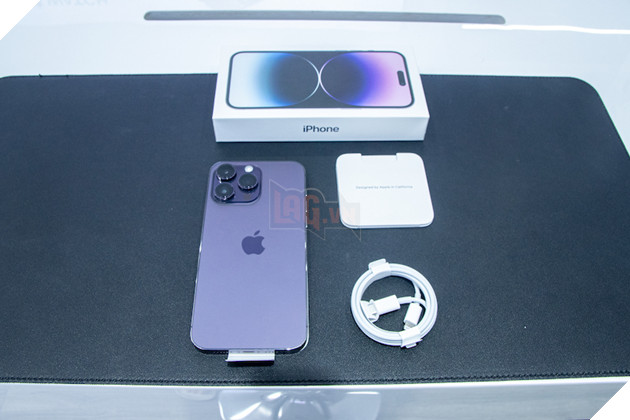 Trên tay nhanh iPhone 14 Pro Max đầu tiên ở Việt Nam: Màu tím mộng mơ, Dynamic Island siêu xịn sò 3